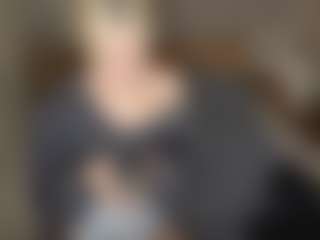 LaraKonzen's Live Sex Cam Show