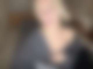 LaraKonzen's Live Sex Cam Show