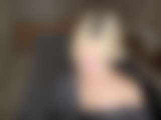 LaraKonzen's Live Sex Cam Show