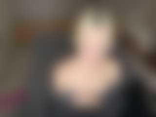 LaraKonzen's Live Sex Cam Show