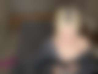 LaraKonzen's Live Sex Cam Show