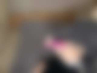 LaraKonzen's Live Sex Cam Show