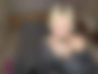 LaraKonzen's Live Sex Cam Show