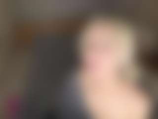 LaraKonzen's Live Sex Cam Show