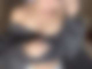 LaraKonzen's Live Sex Cam Show