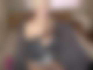 LaraKonzen's Live Sex Cam Show