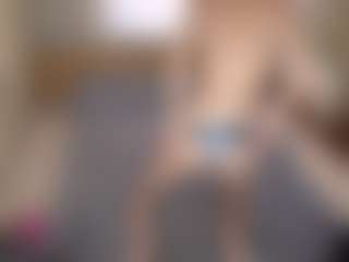 LaraKonzen's Live Sex Cam Show