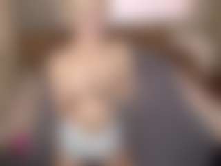 LaraKonzen's Live Sex Cam Show