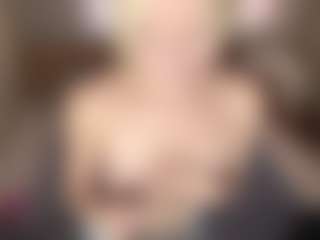 LaraKonzen's Live Sex Cam Show