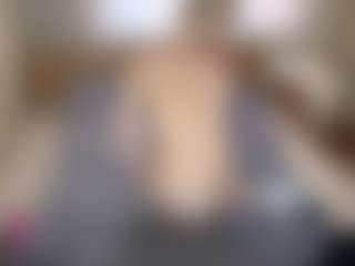 LaraKonzen's Live Sex Cam Show