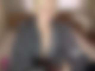 LaraKonzen's Live Sex Cam Show