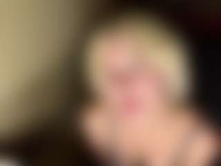 LaraKonzen's Live Sex Cam Show