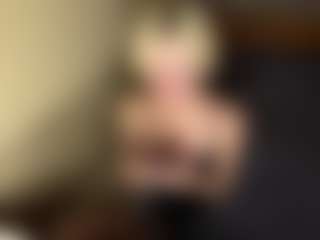 LaraKonzen's Live Sex Cam Show