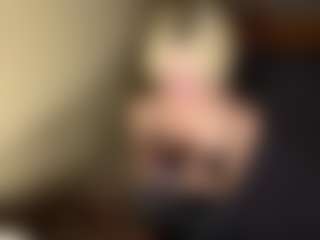 LaraKonzen's Live Sex Cam Show