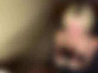 LaraKonzen's Live Sex Cam Show