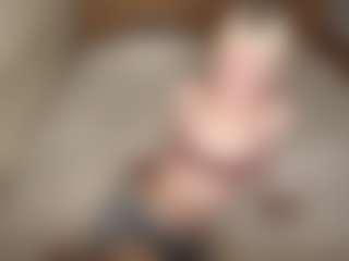 Live cam show with LaraKonzen - Teen (18+) on galaxygirlnitro.com