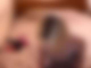 LaraKonzen's Live Sex Cam Show