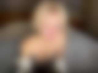 LaraKonzen's Live Sex Cam Show