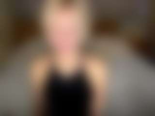 Live cam show with LaraKonzen - Butt Plug on Mixed Magazine Live