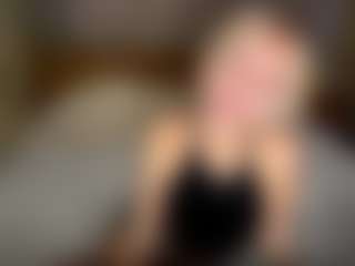 LaraKonzen's Live Sex Cam Show