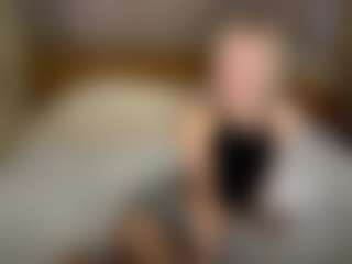 LaraKonzen's Live Sex Cam Show