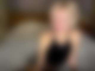 LaraKonzen's Live Sex Cam Show