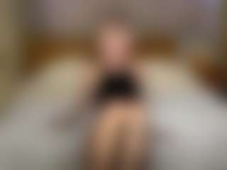 LaraKonzen's Live Sex Cam Show