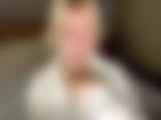 LaraKonzen's Live Sex Cam Show