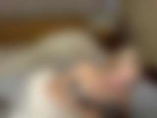 LaraKonzen's Live Sex Cam Show
