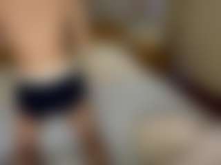 LaraKonzen's Live Sex Cam Show
