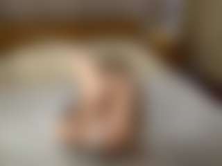 LaraKonzen's Live Sex Cam Show