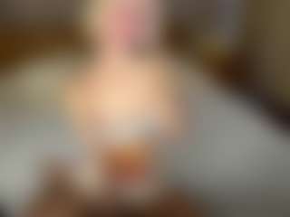 LaraKonzen's Live Sex Cam Show