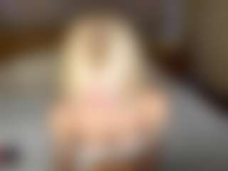 LaraKonzen's Live Sex Cam Show