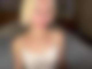 LaraKonzen's Live Sex Cam Show
