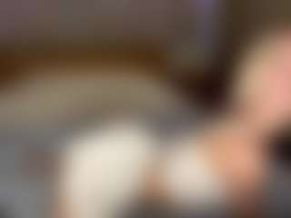 LaraKonzen's Live Sex Cam Show