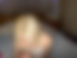 LaraKonzen's Live Sex Cam Show