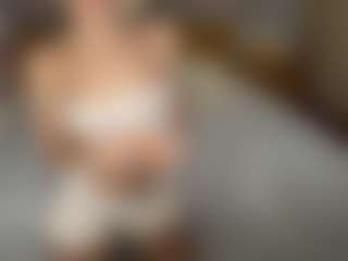 LaraKonzen's Live Sex Cam Show