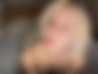 LaraKonzen's Live Sex Cam Show