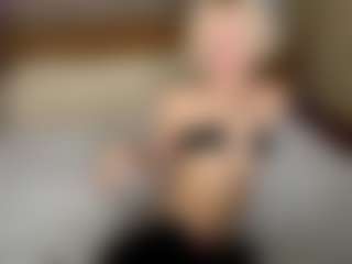 LaraKonzen's Live Sex Cam Show
