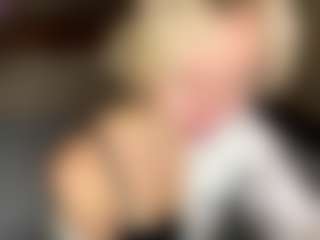 LaraKonzen's Live Sex Cam Show