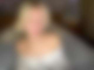 LaraKonzen's Live Sex Cam Show
