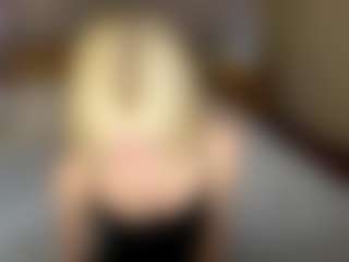 Live cam show with LaraKonzen - Anal on Livezox