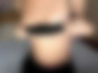 LaraKonzen's Live Sex Cam Show