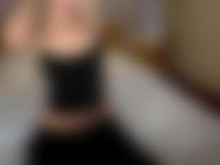 LaraKonzen's Live Sex Cam Show