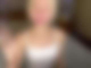 LaraKonzen's Live Sex Cam Show