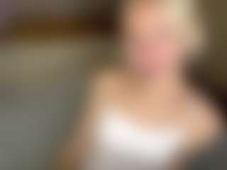 Live cam show with LaraKonzen - Lesbian on CSO-WL