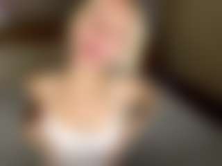 Live cam show with LaraKonzen - Skinny Teen (18+) on CSO-WL