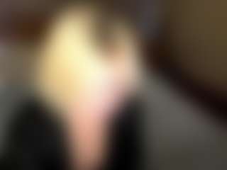 Live cam show with LaraKonzen - Blonde Hair College on Camsoda