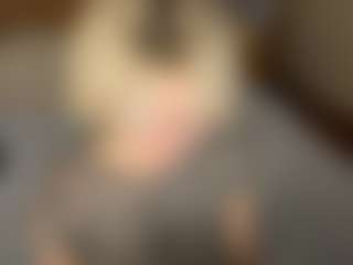 LaraKonzen's Live Sex Cam Show