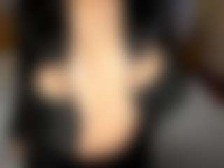 Live cam show with LaraKonzen - Cute on xDating